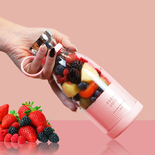 Cordless portable blender bottle with stainless steel blades